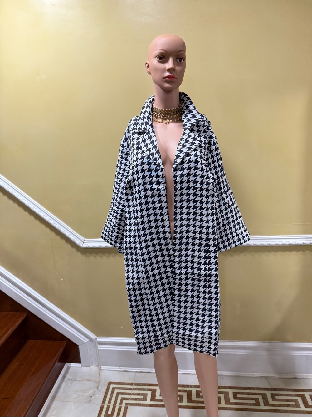 Classic Houndstooth Wrap Coatigan - Black & White